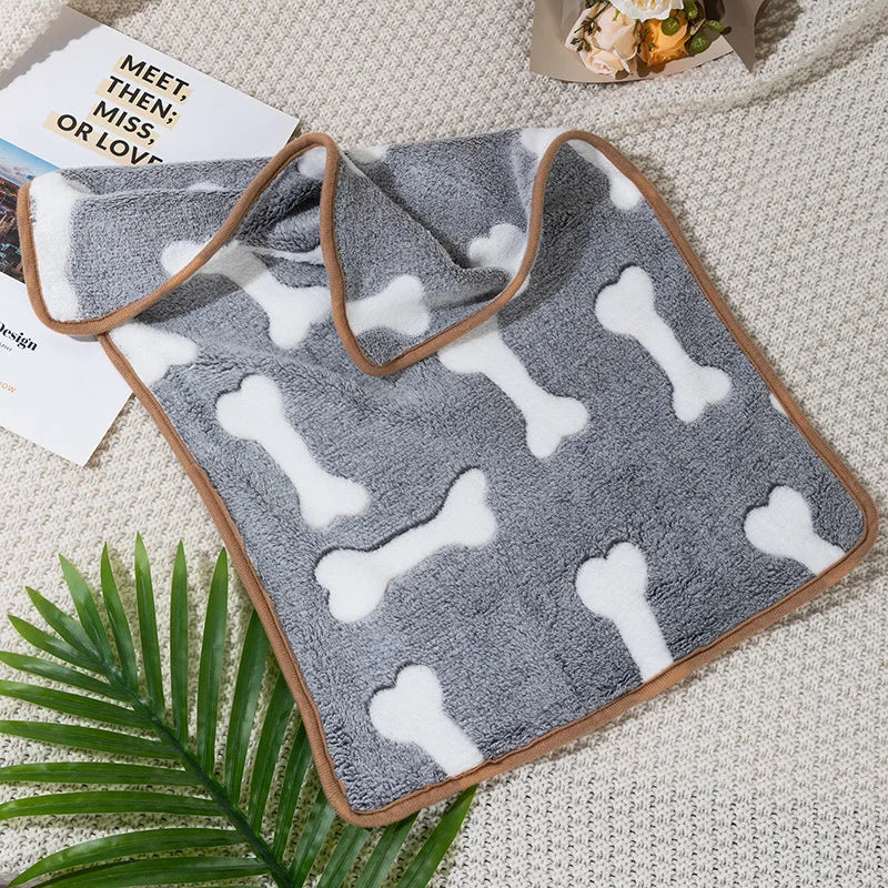 Winter Pet Sleeping Blanket Soft Fluffy Dog Blanket Warm Breathable Cat Cover Blanket Comfortable Sleeping Sheet Mat Pet Items
