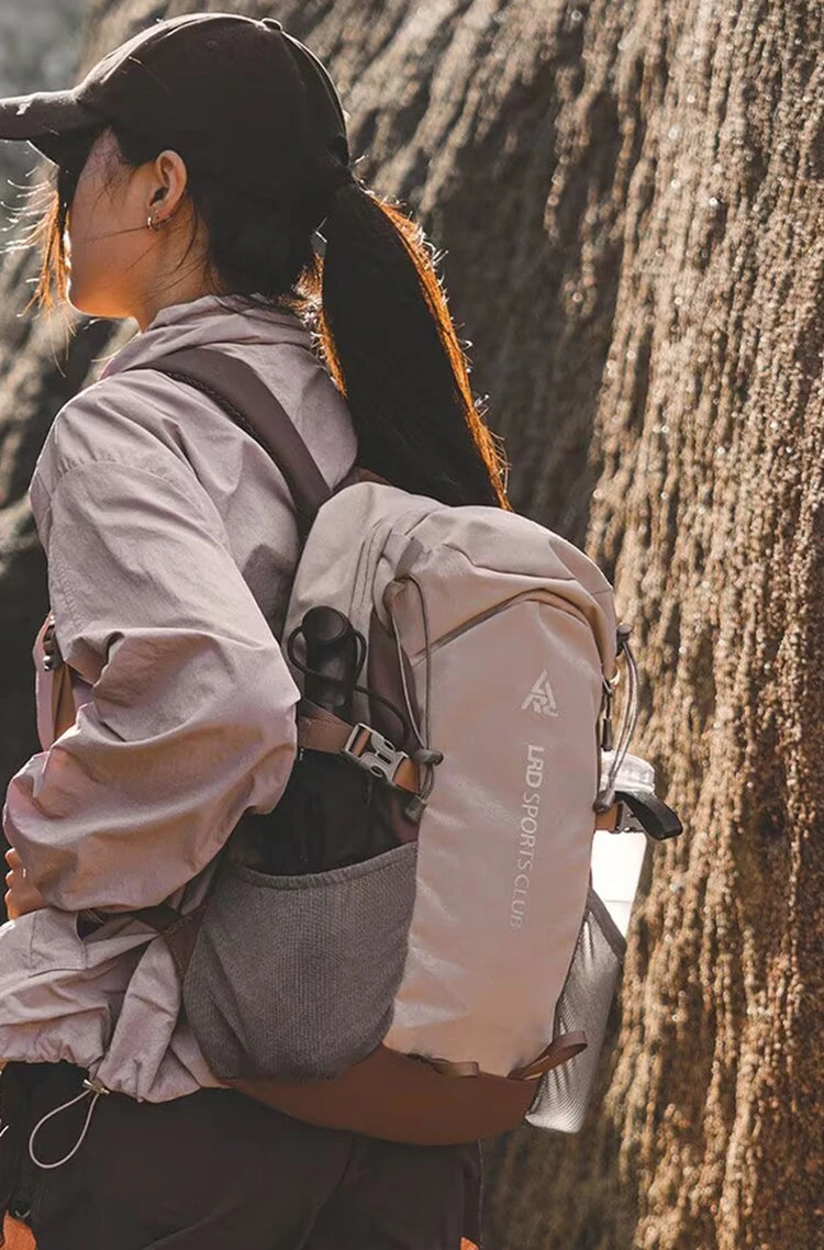 Light 40L Waterproof Hiking Camping Backpack Trekking Bag Rucksack Large Capacity Travel Outdoor Sports Bags Camping Equipment