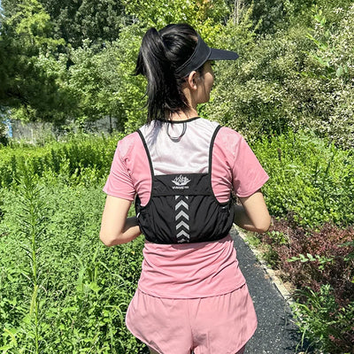 Lightweight Running Backpack Hydration Vest Suitable for Bicycle Men Women Marathon Hiking Ultra-light Portable 2L 500ml Kettles